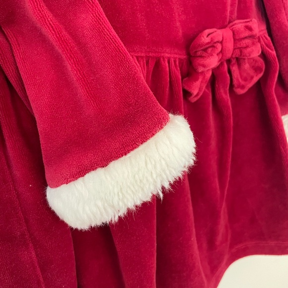 Festive velvet Gymboree Santa style Dress Size 4T - Picture 3 of 6